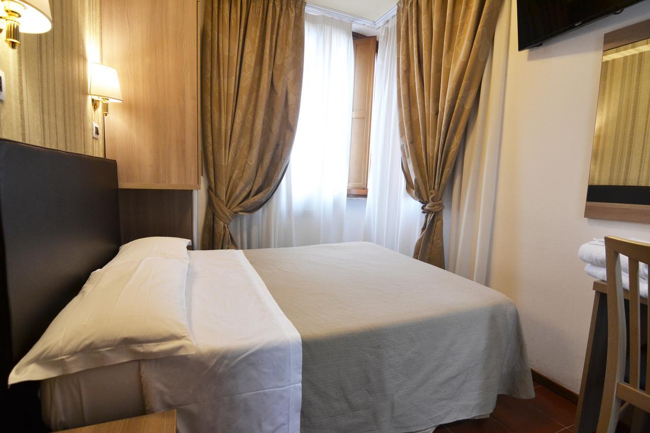 Hotel Il Castelletto Rome Buitenkant foto