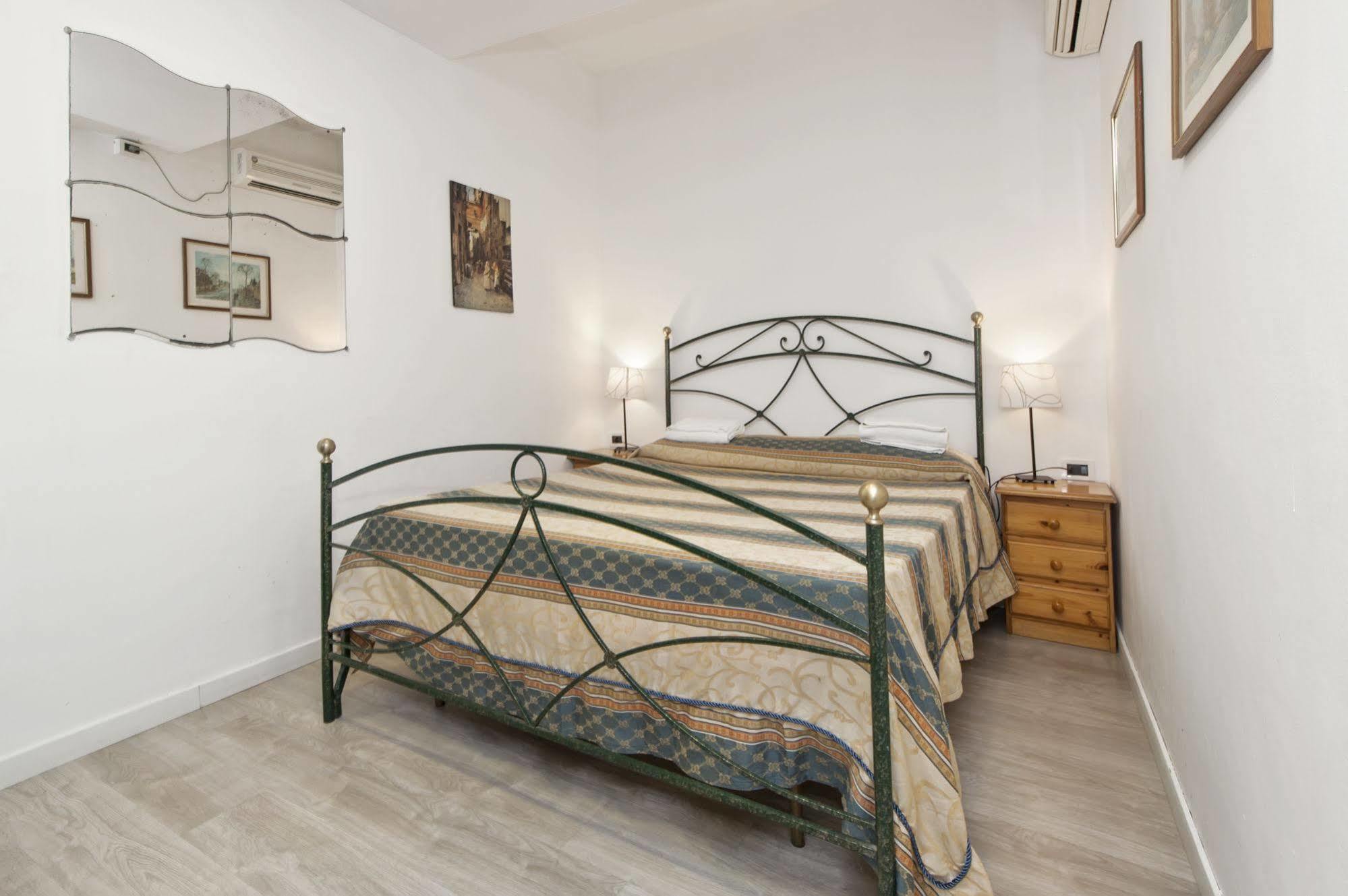 Hotel Il Castelletto Rome Buitenkant foto